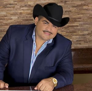 Banda chuy lizarraga contratacion