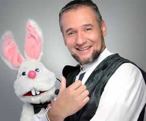 Contratacion Mago Frank y su conejo blas