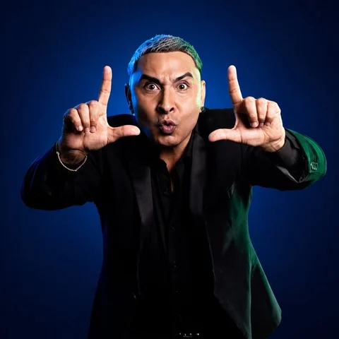 Contrataci&oacute;n de JJ El Gigante de la Comedia