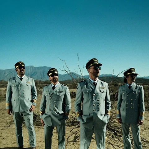 Los Claxons
