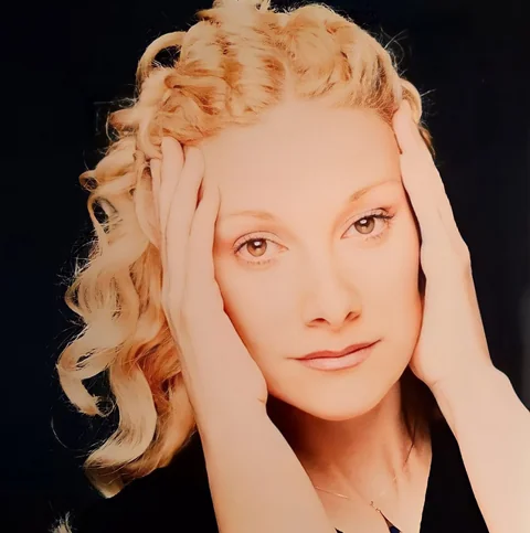 Ana Cirre